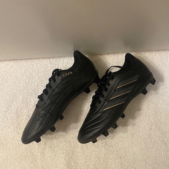 Adidas Copa Cleats - Picture 3 of 6